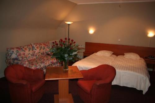 Hostellerie Lou Pahou Ronse Exteriör bild
