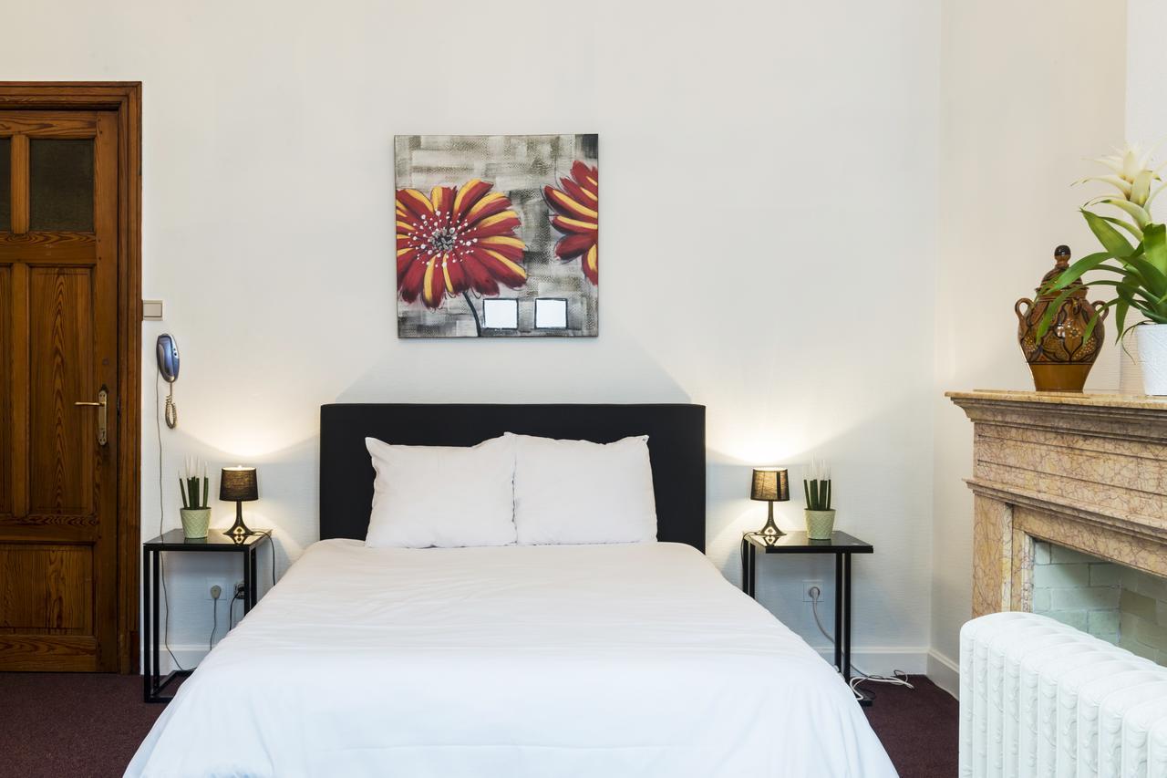 Hostellerie Lou Pahou Ronse Exteriör bild